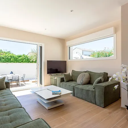 Villa Chez Misha - Sublime Maison Climatisée à 100m Des Plages De Carnon